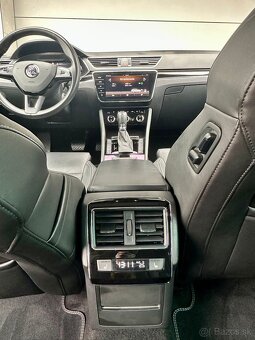 Škoda Superb Combi L&K 2.0 TDI 140kW WEBASTO - 16