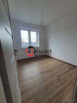 Veľkometrážny 4-izbový rodinný dom na kľúč - 16