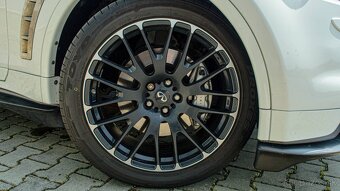 Infiniti FX Vettel by Brabus 309 kw 1 zo 150 - 16