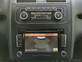 Volkswagen Touran 2.0 TDI Highline - 16