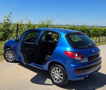 Peugeot 206+ 1.4 16V 55KW/75PS R.V.01/2010 - 16