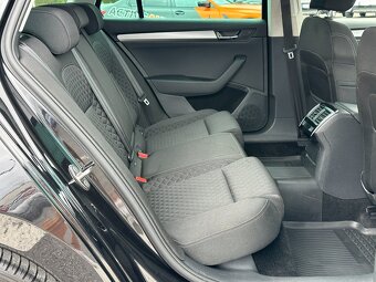 Škoda Superb Combi 2.0 TDi DSG - 16