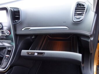 Renault Scenic - 16