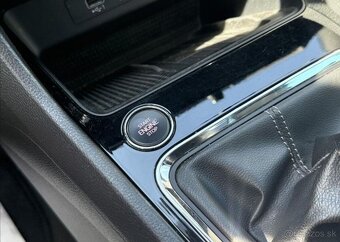 Seat Ateca 2,0 4X4 XCELLENCE TAŽNÉ LED nafta manuál 110 kw - 16