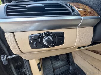 BMW X5 E70 - 16