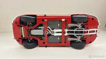 1:18 JAGUAR E CABRIO - 16