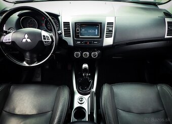 MITSUBISHI OUTLANDER 2.2 DI-D 2012 - 4x4 - NAVI-KAMERA-ŤAŽNE - 16