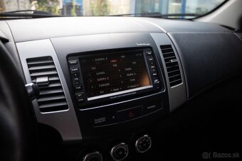 Mitsubishi Outlander 2.2 DI-D TC-SST - 16