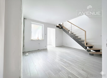 Piata Avenue | Rodinný domček v pôvodnom stave - Hôrky | + V - 16