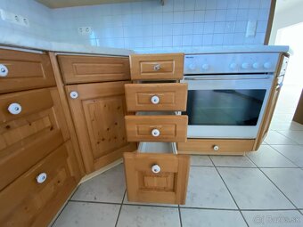 Kuchynská linka so spotrebičmi dovezená z Nemecka - 16