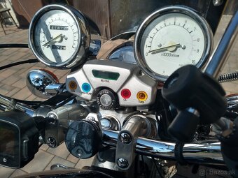 YAMAHA XV 1100 Virago - 16