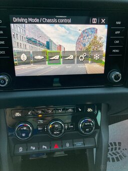 Škoda Kodiaq 2.0TDI DSG 4x4 SPORTLINE 147kW MATRIX VIRTUAL - 16