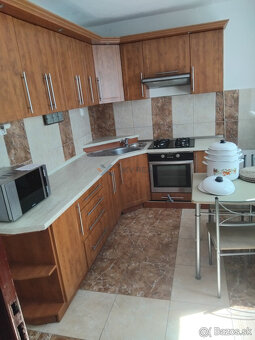 Na predaj 3-izb. byt - 67 m² na sídlisku Okulka vo Vranove n - 16