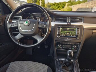 Skoda Superb 2.0 TDI combi - 16