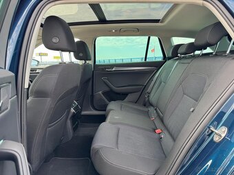 Škoda Superb Combi 2.0 TDI SCR Style DSG - 16