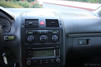 vw touran 1,9 tdi AT + ťažné - 16