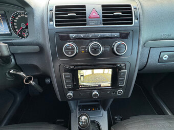 Volkswagen Touran 2.0 TDI CR Limited ICUP 140PS - 16