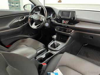Hyundai i30 1.6 diesel 114000Km Kupované v SK 1 majiteľ - 16