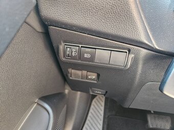 Corolla Cross 2,0 4x4 - 16