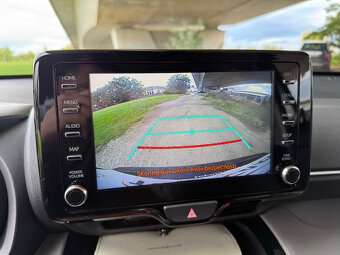 Toyota Yaris Cross - 16