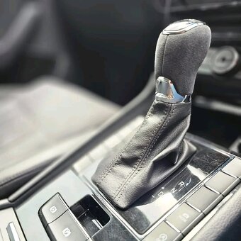 Alcantara / Perforovaná - hlavica DSG ŠKODA - 16