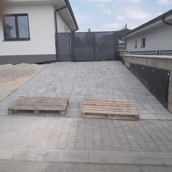 Zahrada a exteriér od A po Z. TN NR BA - 16