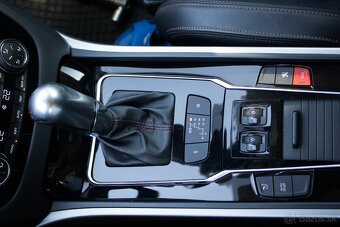 Peugeot 508 GT 2.2 TDI, 150kW (2015) - 16