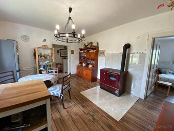 Priestranný rodinný dom s wellness - Večelkov okr. R.Sobota - 16