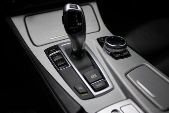 BMW Rad 5 Touring 520d 135kW 8AT - 16