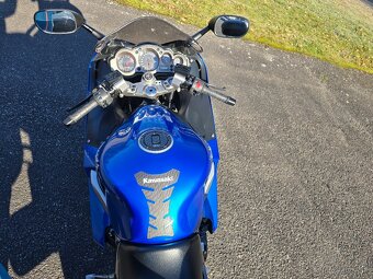 Kawasaki ZZR 1200 - 16