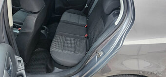 Volkswagen Golf 1.6 TDI 90k Trendline - 16