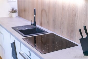 PREDAJ 2,5i apartmán v Centre BA, Beskydská ulica - 16