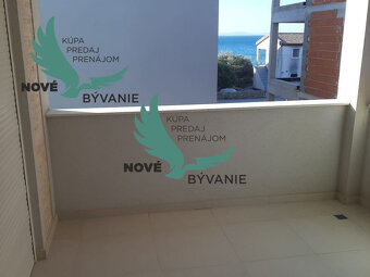 Apartmán so strešnou terasou  len 30m od mora v Chorvátsku - 16