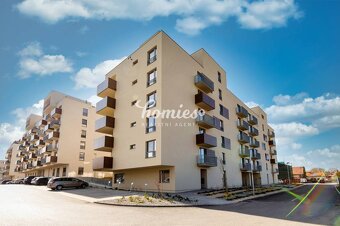 PRENÁJOM luxusný 3 izbový byt s garážou, Nitra - Centrum - 16