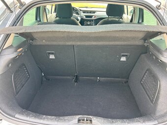Citroën C3 1.6 e-HDi (Exclusive, Panoramatická strecha) - 16