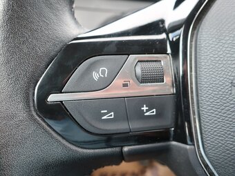 Peugeot 208 1.2 55kW ACTIVE KLIMA ČR SERVISKA - 16