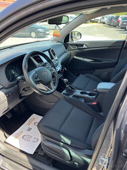 Hyundai Tucson 1.6 GDi Style - 16