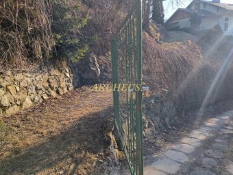 POZEMOK S CHATKOU - 931 m2 - ČERMEĽSKÁ CESTA - 16