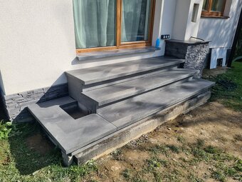 Výroba Betónové schodisko a dielce pohľadový betón - 16