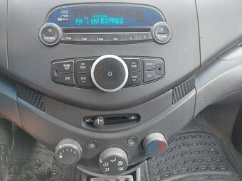 Chevrolet Spark 1.0 - 16