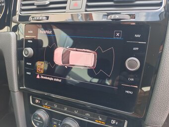 VW Golf 7 Combi Highline 2.0TDI 110kW DSG - záruka Autodraft - 16