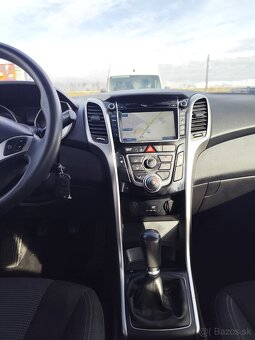 Hyundai i30 TOP STAV - 16