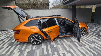 Skoda Superb Combi Sportline 2.0TDI 4x4 - 16