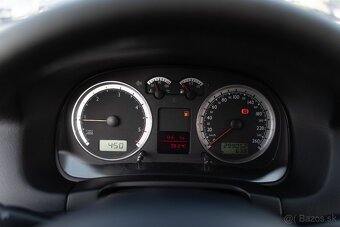 Volkswagen Bora Variant 1.9 TDI Highline 4-Motion - 16