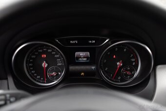 Mercedes-Benz GLA 180 - 16