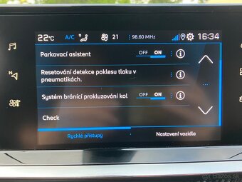 Peugeot 2008 1.5 BlueHDi 100 Allure E6.2 - 16