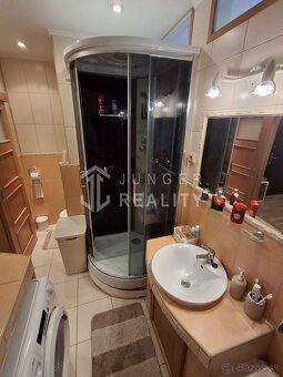 Na predaj moderný 4-izbový byt v Rožňave, sídl. Juh - 16