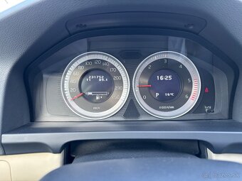 Volvo S60 SUMMUM D5 158Kw AT6 - 16
