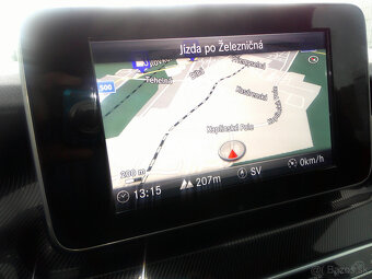 Mercedes V trieda 250 d extralang A/T 4MATIC rok:2020 - 16
