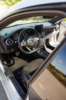 Mercedes-Benz CLA AMG Shooting-Brake 2.0D - 16